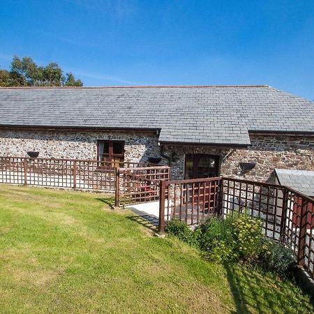 Billy'S Barn Villa Bradworthy Ngoại thất bức ảnh